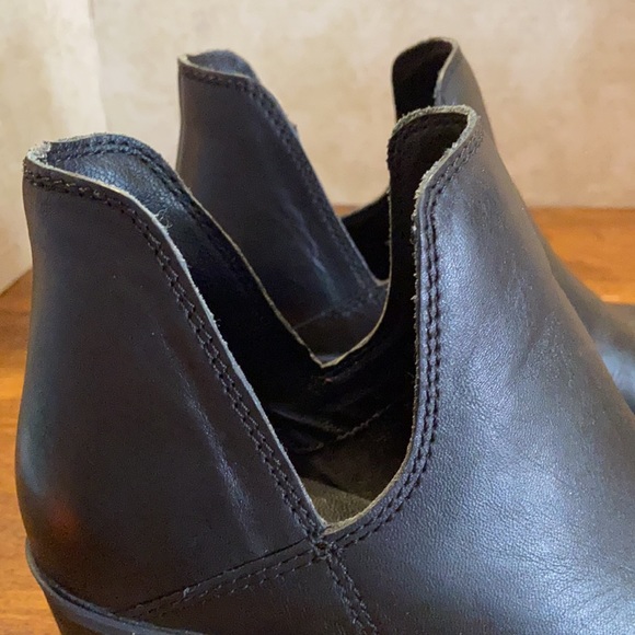 Steven Dexter Short Western Look Boots - Picture 9 of 10